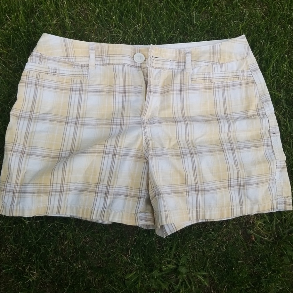 2/ $10 🔥Comfy shorts